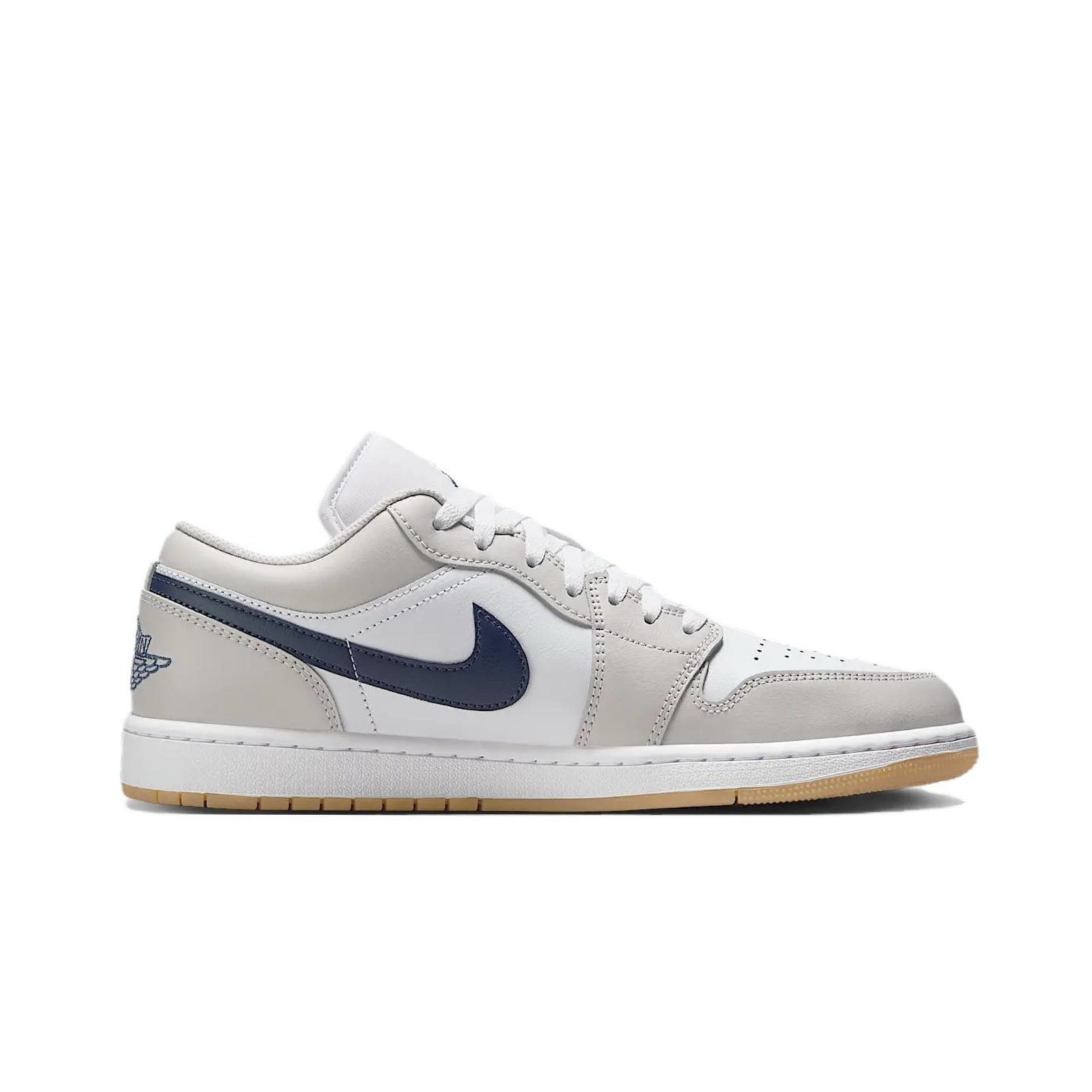 Jordan Air Jordan 1 Slip Resistant Abrasion Resistant Low top Vintage Basketball Shoes Unisex White