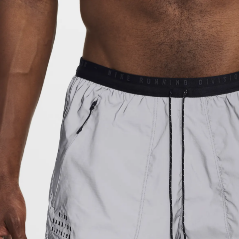 Nike Running Division Men’s 4′ Dri FIT Adv Reflective 2 in 1 Running Shorts