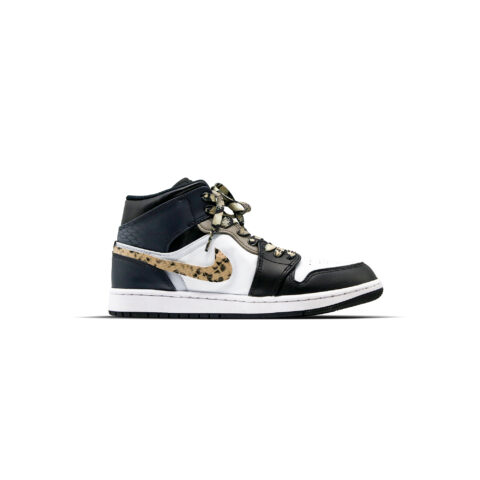 Jordan Air Jordan 1 Abrasion Resistant Mid top Vintage Basketball Shoes Men’s Black White Gray