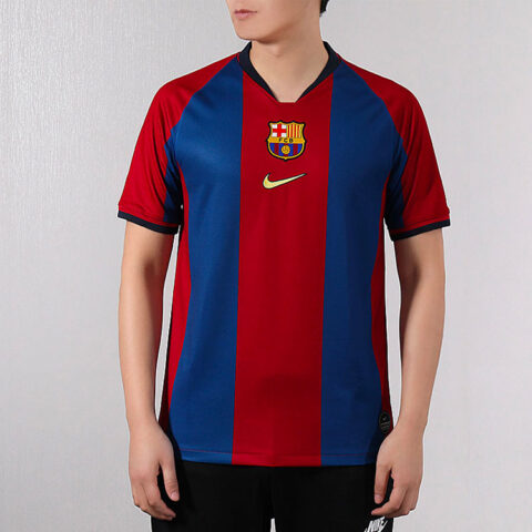 Nike Soccer Jerseys Men’s Red Blue Multicolor Moderate Straight Fit