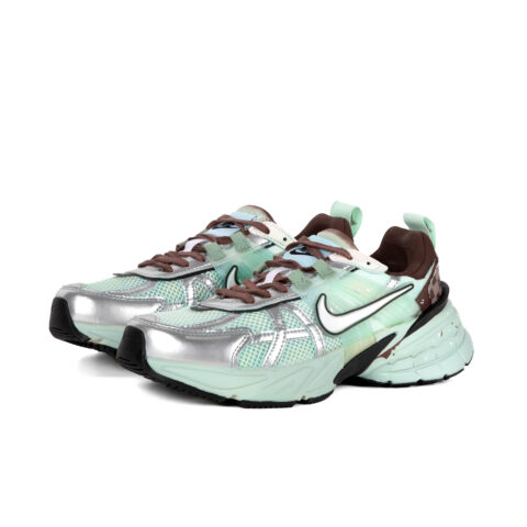 Nike V2K Run Slip Resistant Abrasion Resistant Low top Casual Running Shoes Women’s Light Chocolate