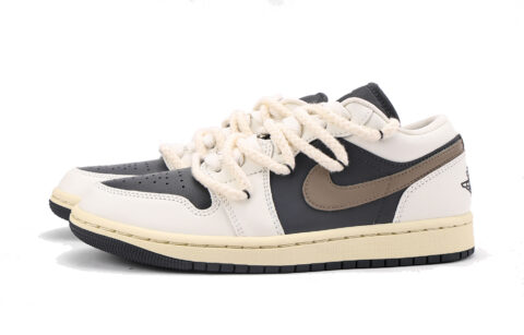 Jordan Air Jordan 1 Slip Resistant Abrasion Resistant Cushioning Low top Vintage Basketball Shoes Women’s Black White