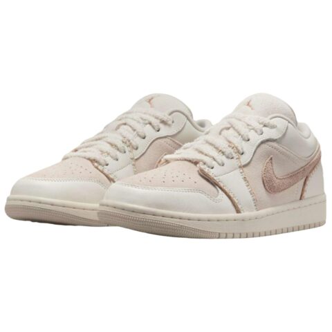 Jordan Air Jordan 1 Leather Low top Vintage Basketball Shoes Women’s Beige