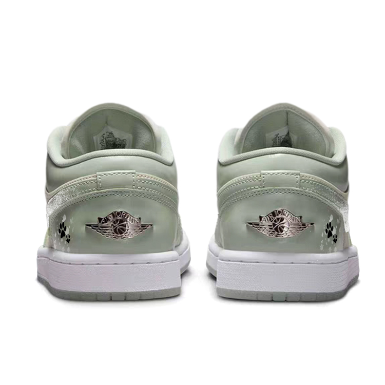 Jordan Air Jordan 1 Vintage Basketball Shoes Women’s Low Top White/Green