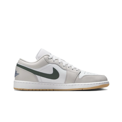 Jordan Air Jordan 1 Slip Resistant Abrasion Resistant Low top Vintage Basketball Shoes Unisex White Green