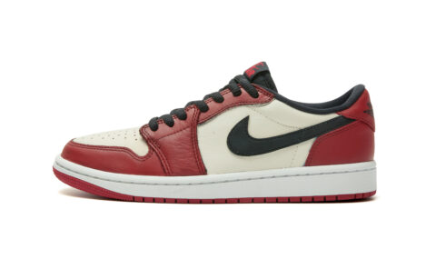 Jordan Air Jordan 1 Slip Resistant Abrasion Resistant Low top Vintage Basketball Shoes Women’s Black Red
