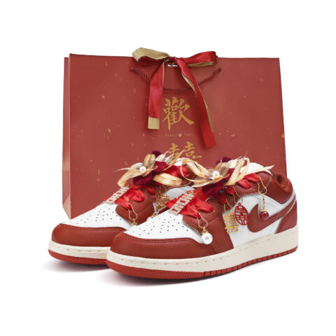 Jordan Air Jordan 1 Slip Resistant Abrasion Resistant Low top Vintage Basketball Shoes Women’s Red