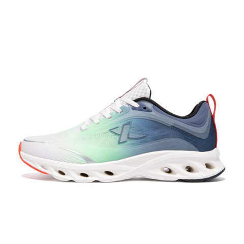 XTEP Abrasion Resistant Lightweight Slip Resistant Low top Casual Running Shoes Men’s White Green