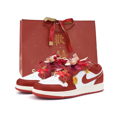 Jordan Air Jordan 1 Slip Resistant Abrasion Resistant Low top Vintage Basketball Shoes Women’s Red