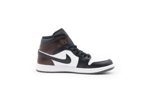 Jordan Air Jordan 1 Cushioning Slip Resistant Mid top Vintage Basketball Shoes Unisex Black White Brown