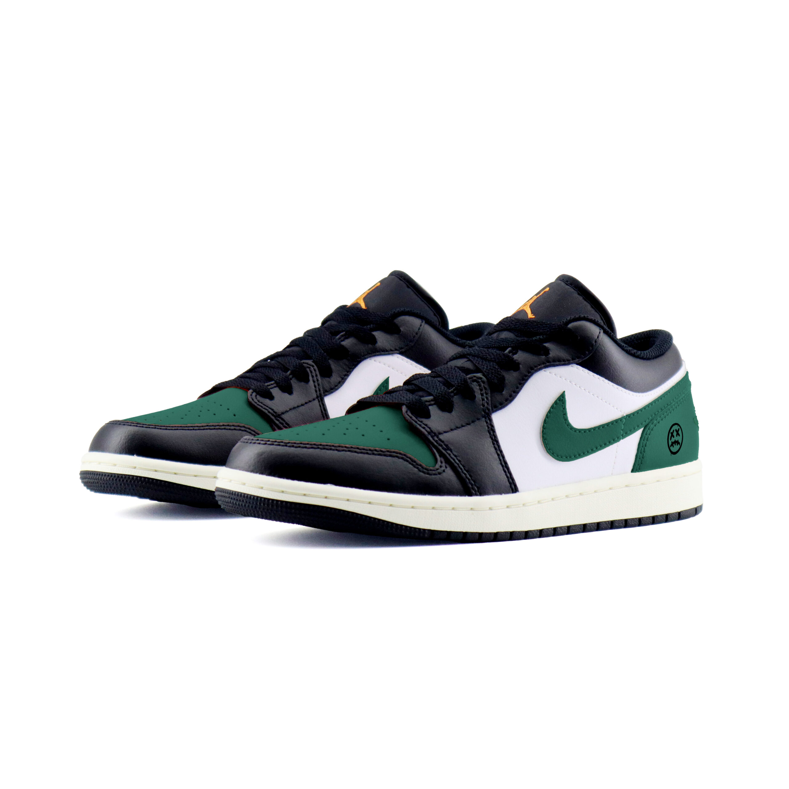 Jordan Air Jordan 1 Minimalist Fashion Abrasion Resistant Low top Vintage Basketball Shoes Unisex Black Green