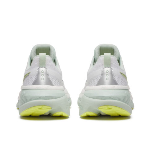 Saucony Hurricane 25 Low top Running Shoes Women’s White