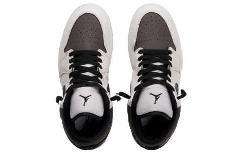 Jordan Air Jordan 1 Cocoa Toast Low top Vintage Basketball Shoes Unisex Black Brown White