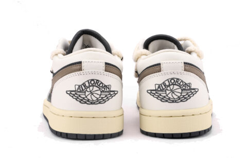 Jordan Air Jordan 1 Slip Resistant Abrasion Resistant Cushioning Low top Vintage Basketball Shoes Women’s Black White