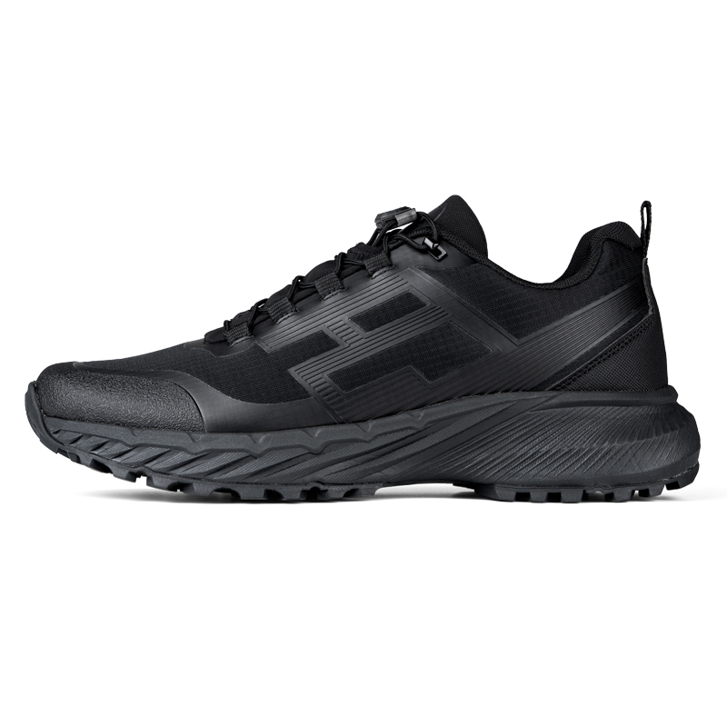FFREE SOLDIER Slip Resistant Abrasion Resistant Low top Running Shoes Men’s Black