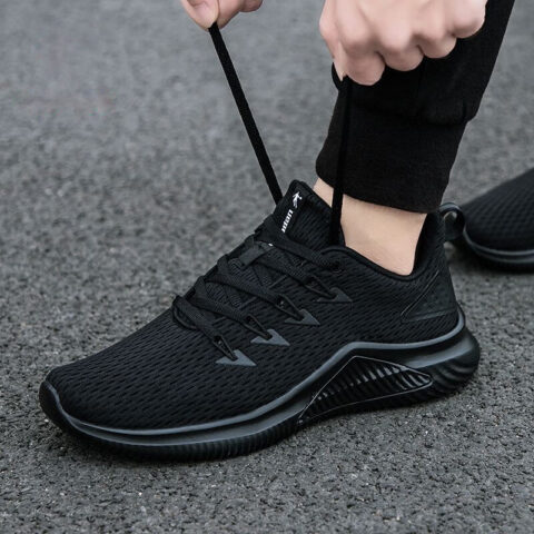 QIAODAN Cushioning Slip Resistant Breathable Cushioning Slip Resistant Breathable Low top Casual Running Shoes Men’s