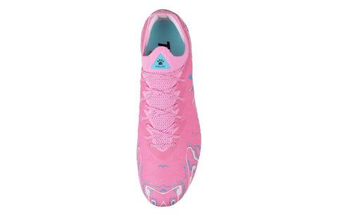 KELME Peregrine Falcon 1.1 Professional Abrasion Resistant Coverage Lightweight Soccer Shoes Men’s