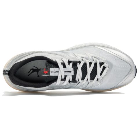 QIAODAN Slip Resistant Abrasion Resistant Low top Outdoor Shoes Men’s Silver