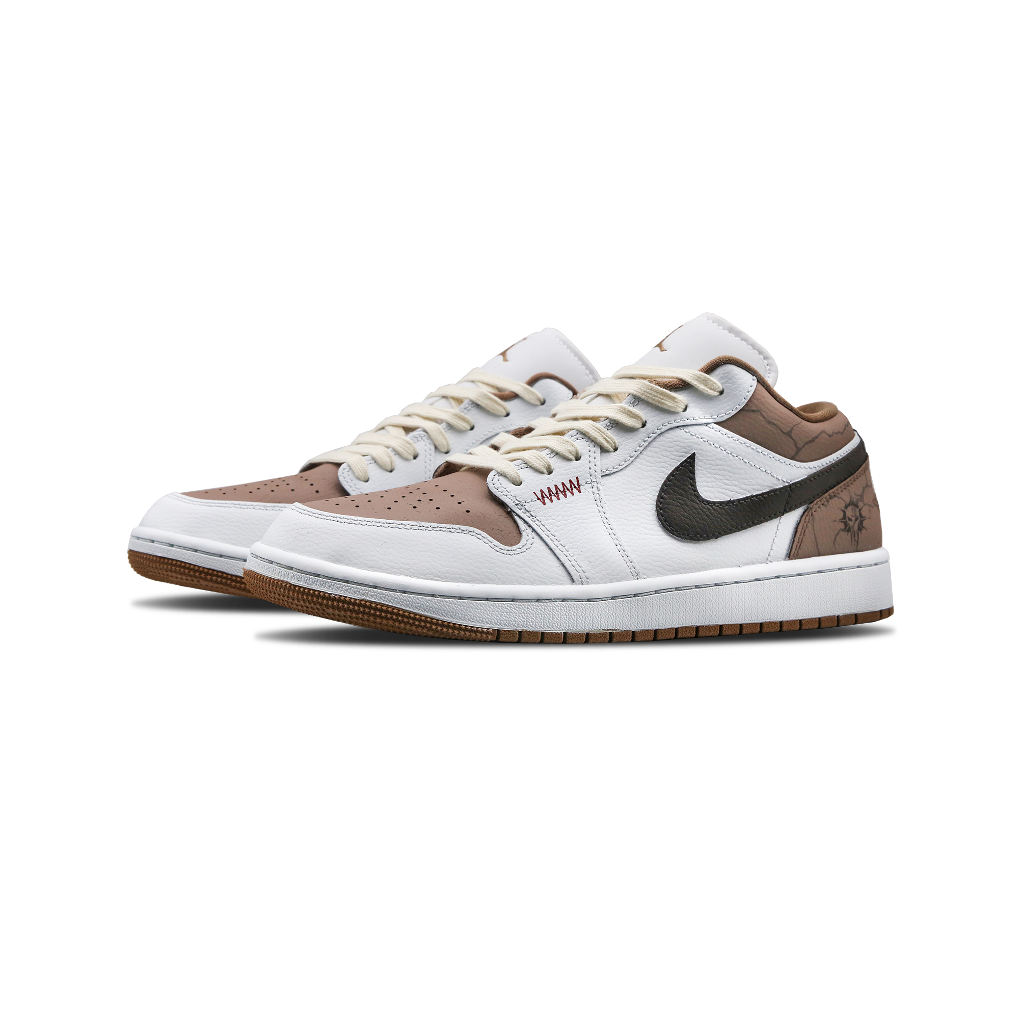 Jordan Air Jordan 1 Deserted Sand Wall Abrasion Resistant Low top Vintage Basketball Shoes Unisex White Brown