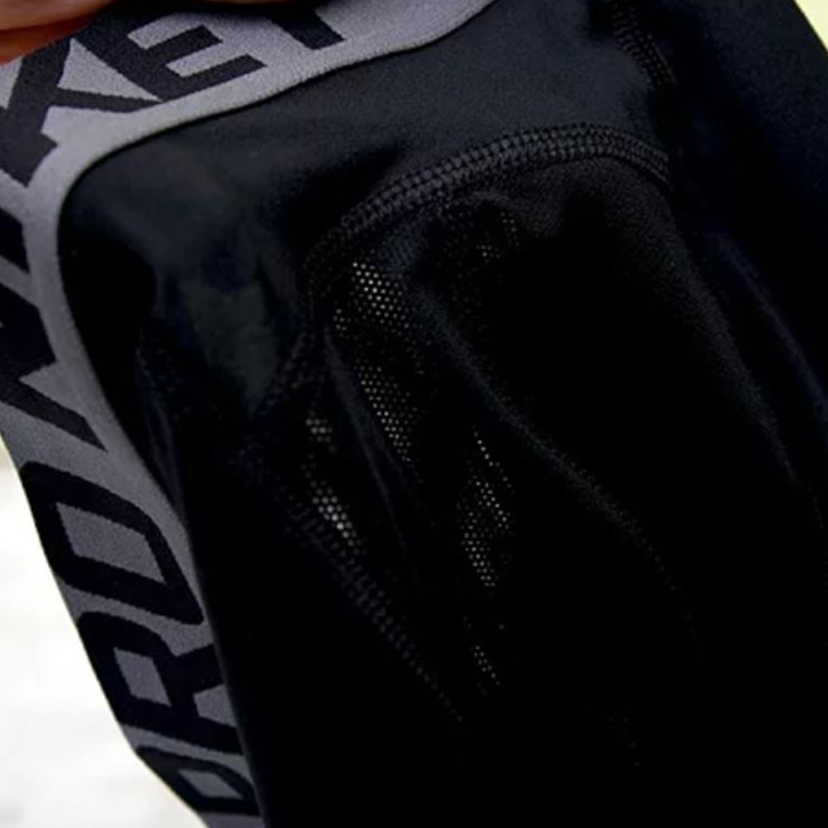 Nike Pro Sports Pants Men’s Black Moderate