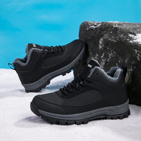 Medd Low top Mountaineering & Hiking Shoes Unisex Black
