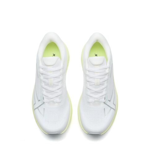 XTEP 2000km PLUS Running Shoes Women’s Low Top Classic White