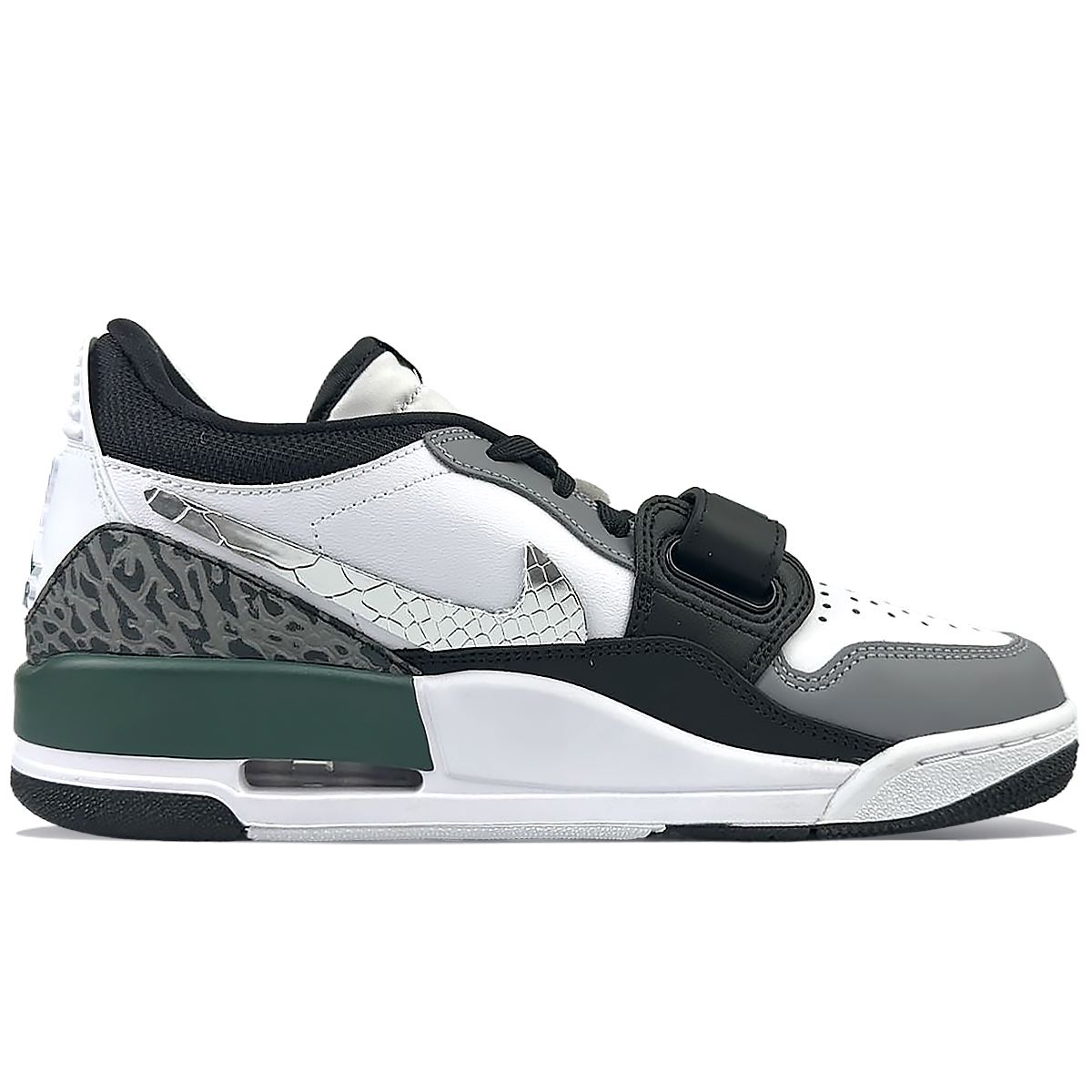Jordan Legacy 312 Slip Resistant Slip Resistant Low top Vintage Basketball Shoes Men’s White