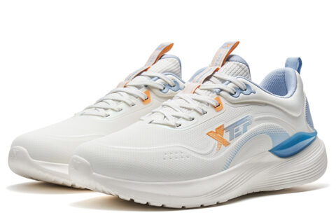 XTEP Cloud 3.0 Cushioning Slip Resistant Abrasion Resistant Lightweight Low top Casual Running Shoes Men’s White Blue