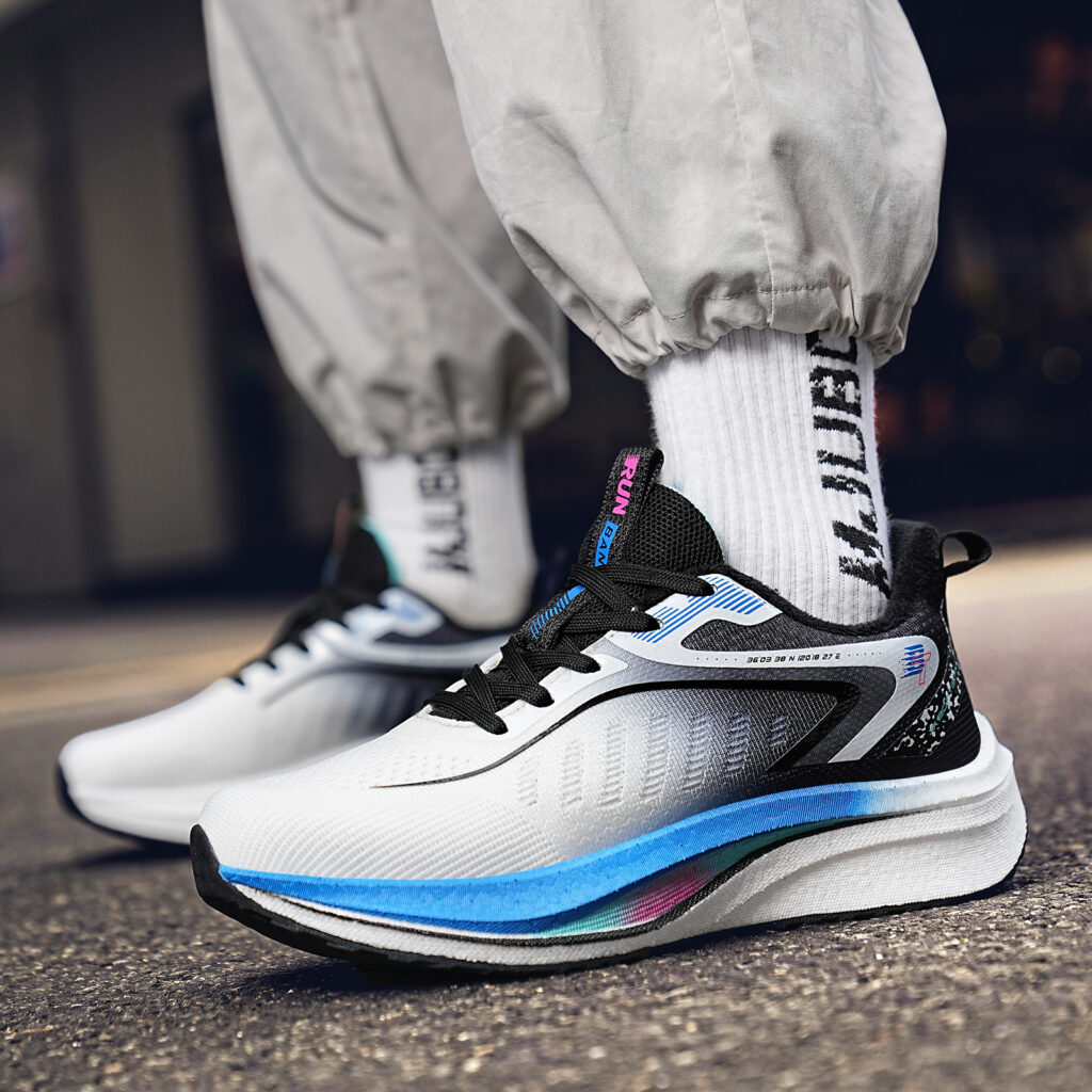 BTE Cushioning Slip Resistant Abrasion Resistant Breathable Coverage Thermal Rebound Low top Casual Running Shoes Men’s