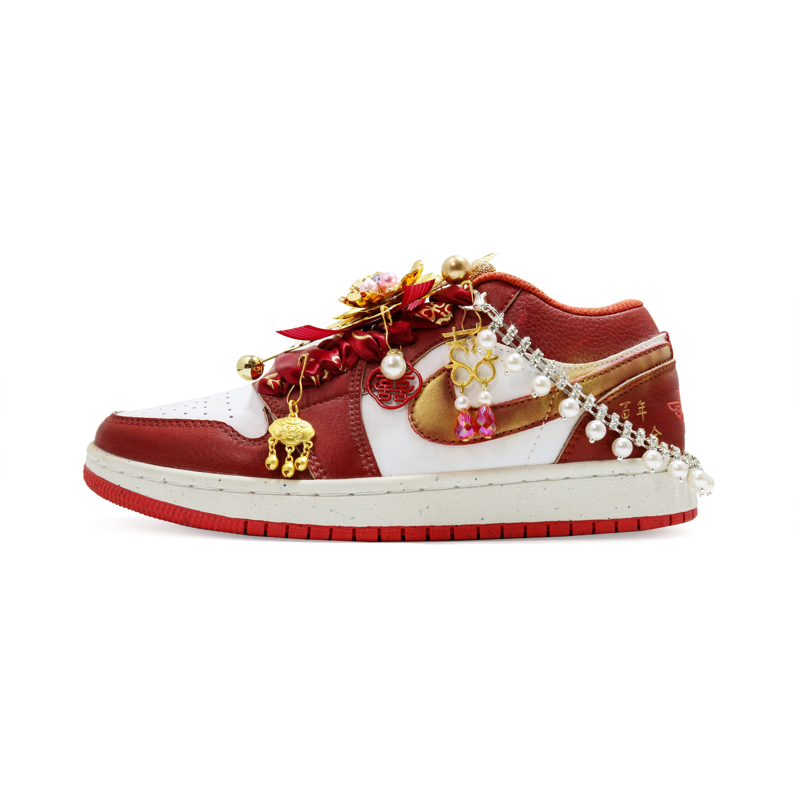 Jordan Air Jordan 1 Dreamy Beauty Box Breathable Moisture Wicking Mid top Vintage Basketball Shoes Unisex Red