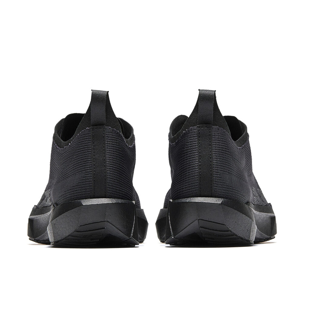 Anta Low top Nitrogen Technology KPU Outsole Casual Training Racing Running Shoes Men’s Basic Black