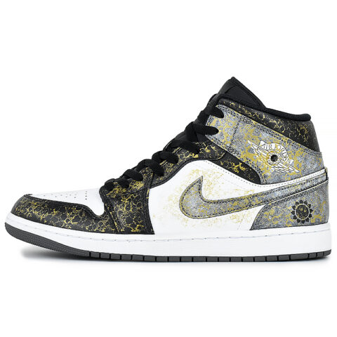 Jordan Air Jordan 1 Wear resistant And Lightweight Mid top Vintage Basketball Shoes Men's Black White Gray