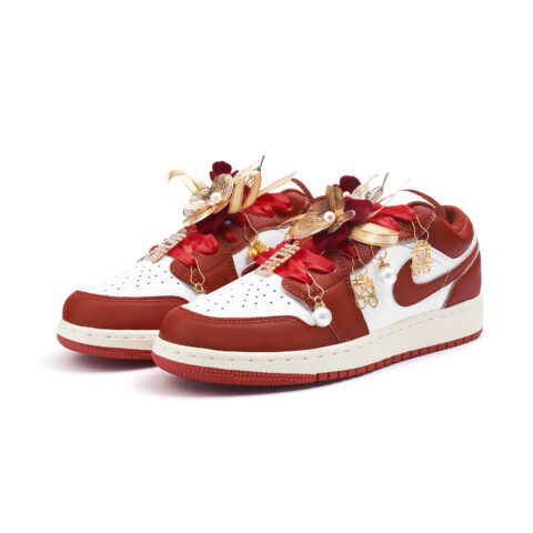Jordan Air Jordan 1 Abrasion Resistant Low top Vintage Basketball Shoes Women’s Red