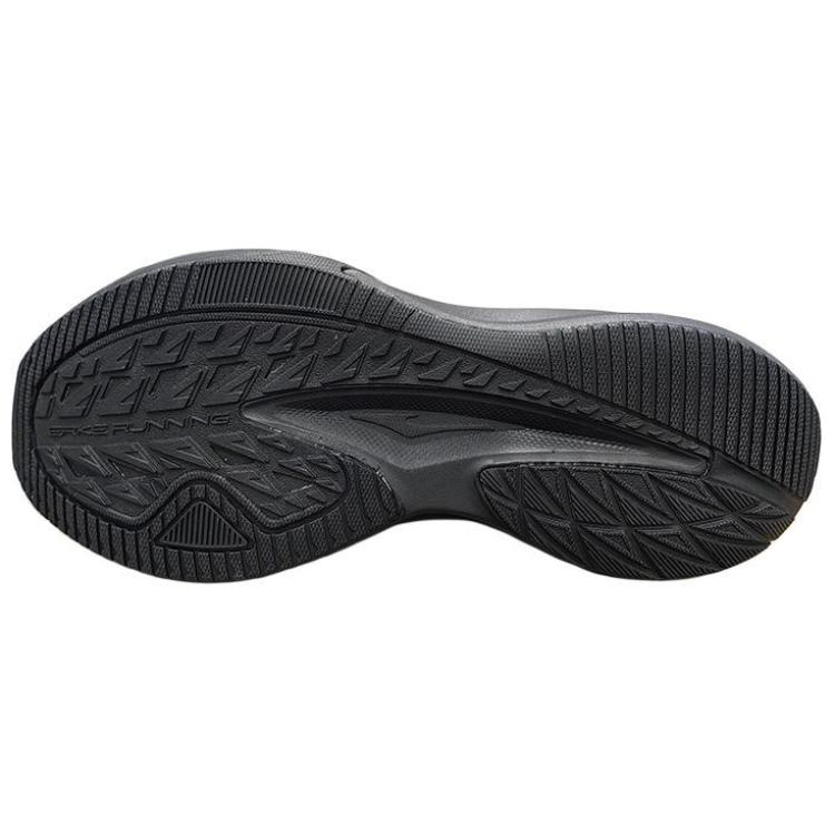 Erke Comfortable And Trendy Slip Resistant Abrasion Resistant Low top Casual Running Shoes Men’s Black White