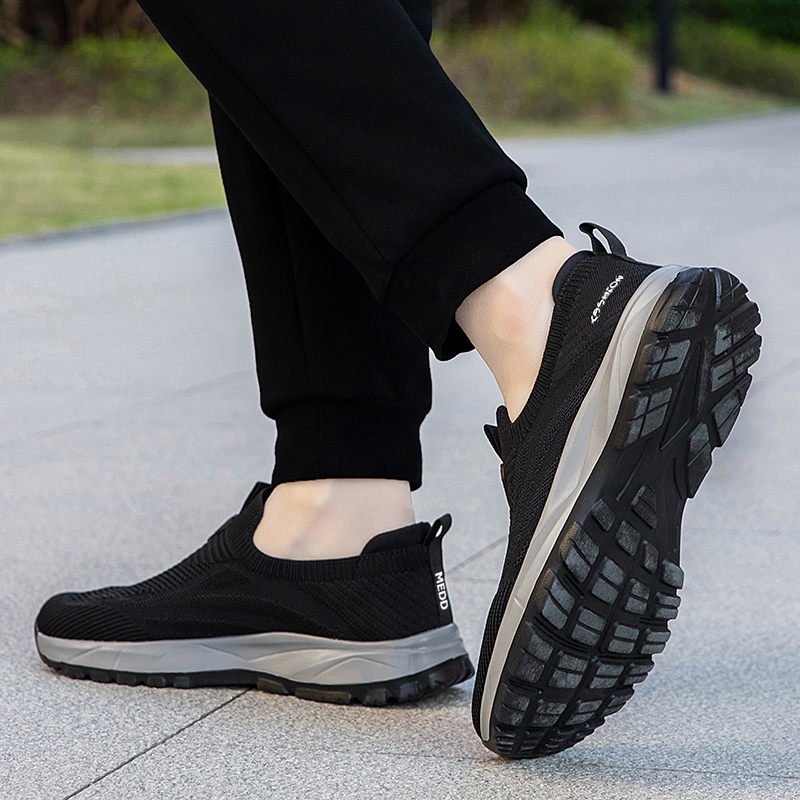 Medd Low top Casual Shoes Unisex