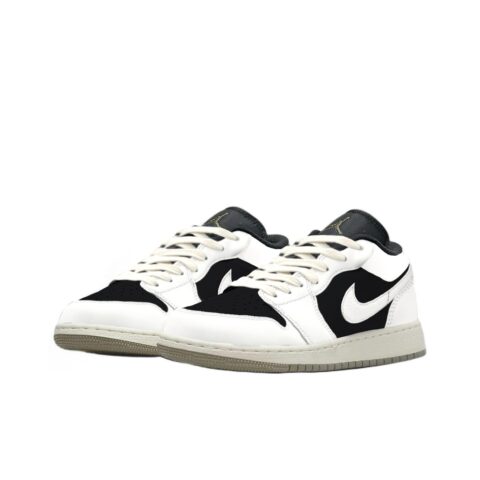 Jordan Air Jordan 1 Oreo Leather Abrasion Resistant Low top Vintage Basketball Shoes Unisex Black White