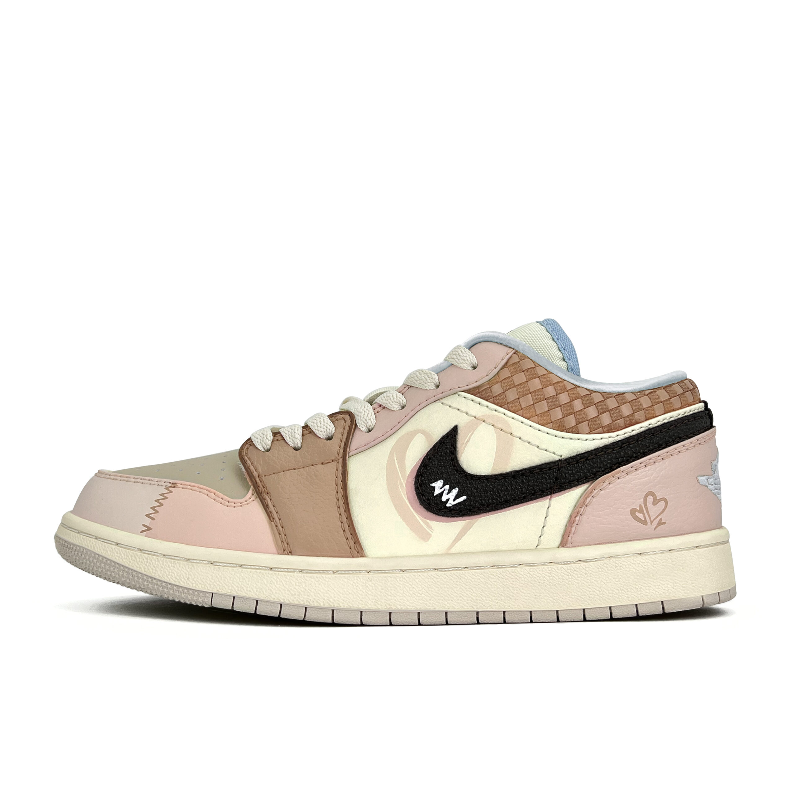 Jordan Air Jordan 1 Heartbeat Lover Leather Abrasion Resistant Low top Vintage Basketball Shoes Unisex Gray Pink
