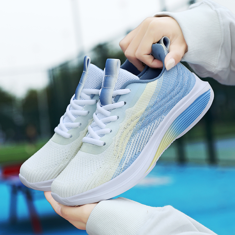 RUIKE Cushioning Breathable Lightweight Low top Casual Running Shoes Unisex Sky Blue