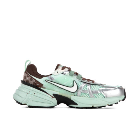 Nike V2K Run Slip Resistant Abrasion Resistant Low top Casual Running Shoes Women’s Light Chocolate
