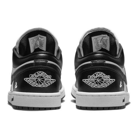 Jordan Air Jordan 1 Vintage Basketball Shoes Women’s Low Top Black/White