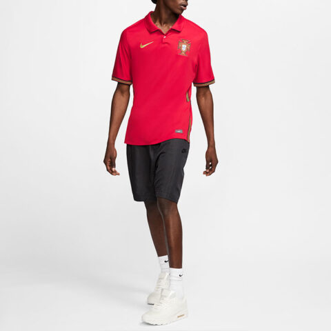 Nike Soccer Jerseys Men’s Red Moderate