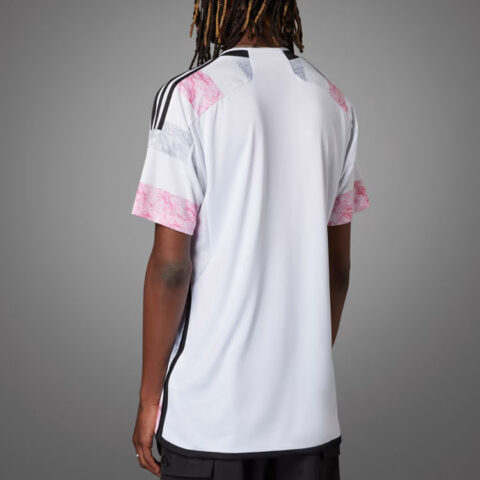 Adidas x inBetweeners x Juventus teddy-bear jersey set