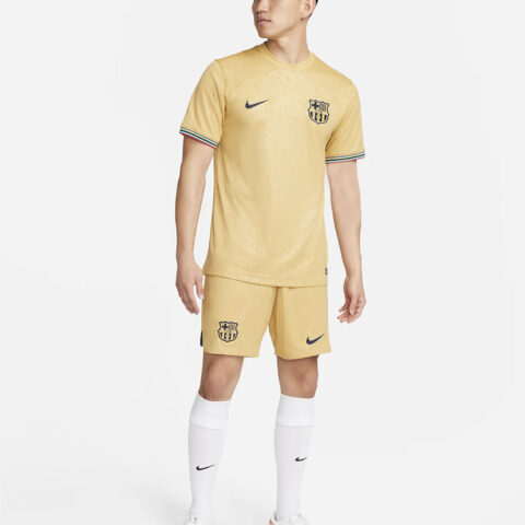 Nike Soccer Jerseys Men’s Yellow Moderate Straight Fit