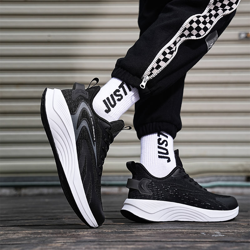 JSWEI Lightweight Cushioning Breathable Low top Running Shoes Men’s