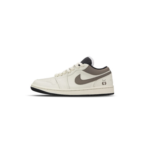 Jordan Air Jordan 1 Abrasion Resistant Abrasion Resistant Low top Vintage Basketball Shoes Women’s Beige Brown