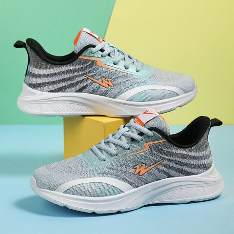Binary Cushioning Lightweight Breathable Slip Resistant Cushioning Lightweight Breathable Slip Resistant Low top Casual