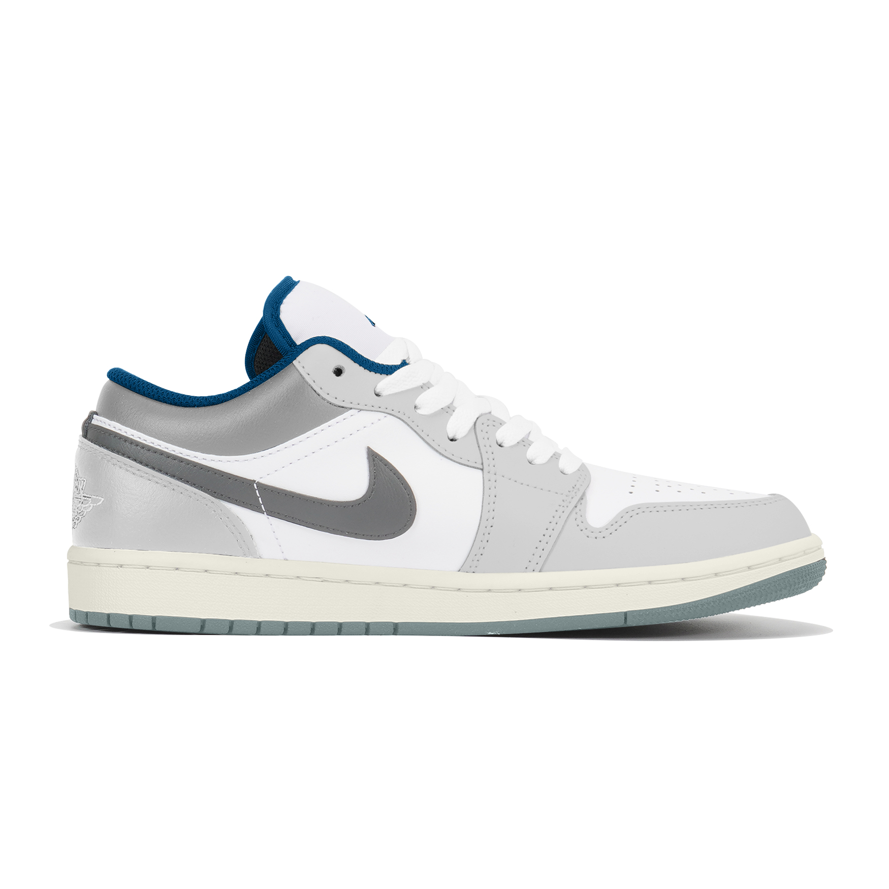 Jordan Air Jordan 1 Cushioning, Wear Resistant Low top Vintage Basketball Shoes Unisex Gray White