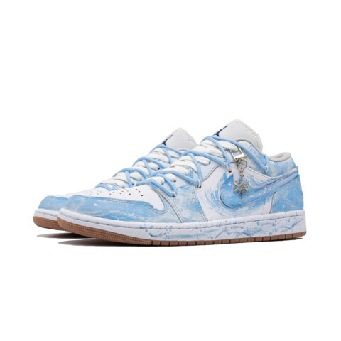 Jordan Air Jordan 1 Colored Glaze Sea Abrasion Resistant Low top Vintage Basketball Shoes Unisex Ocean Blue