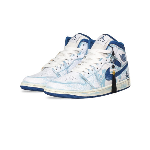 Jordan Air Jordan 1 Abrasion Resistant, Breathable, Lightweight Mid top Vintage Basketball Shoes Men’s Blue