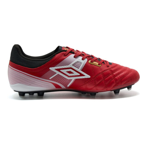 Umbro Soccer Shoes Men’s Low Top Cherry Red/Black